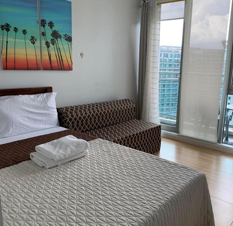Azure Urban Resort A3 Near Airport Mall With Balcony Wavepool Manille Extérieur photo