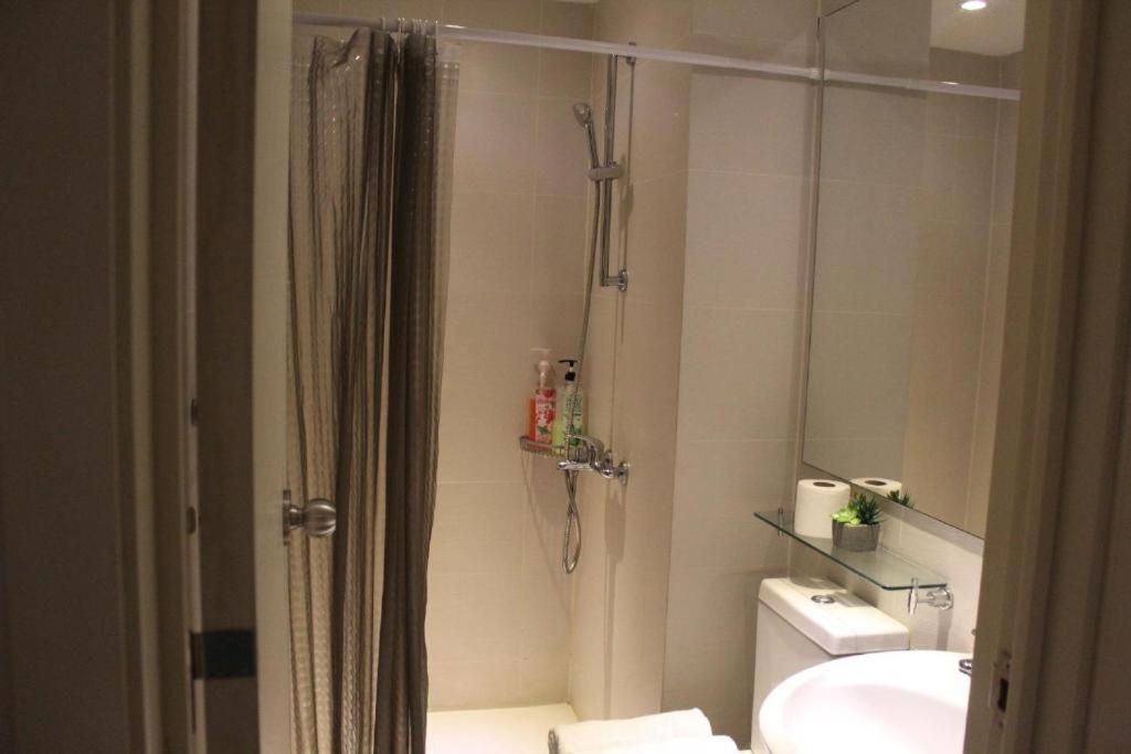 Azure Urban Resort A3 Near Airport Mall With Balcony Wavepool Manille Extérieur photo